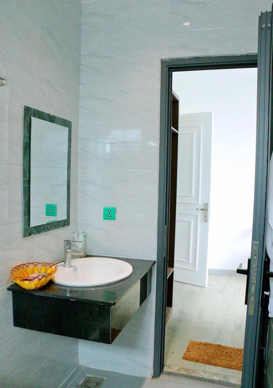 Khach San Pho Ngoc Hotel На Транг Екстериор снимка
