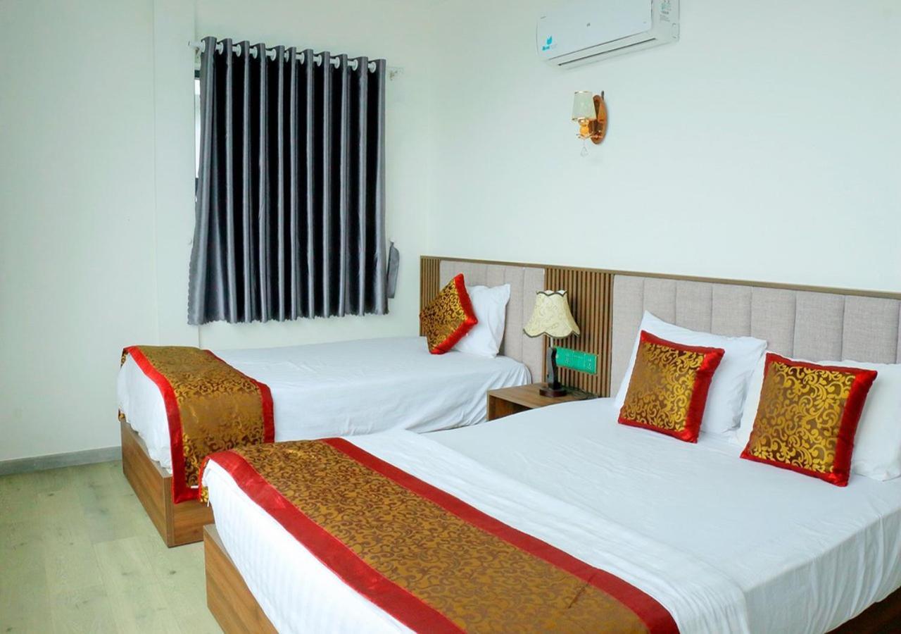Khach San Pho Ngoc Hotel На Транг Екстериор снимка